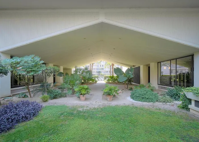 Les Jardins De La Croisette Modern Daire Cannes