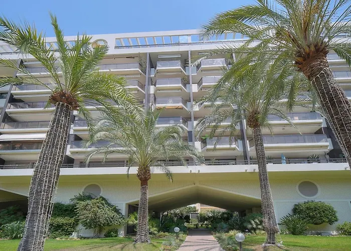 Les Jardins De La Croisette Modern *